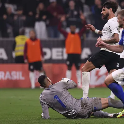 Corinthians vence Barra-SC com gol de Yuri Alberto
