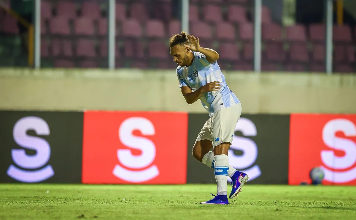 Grêmio atropela o Confiança, avança às oitavas e agora mira duelo contra o Bahia