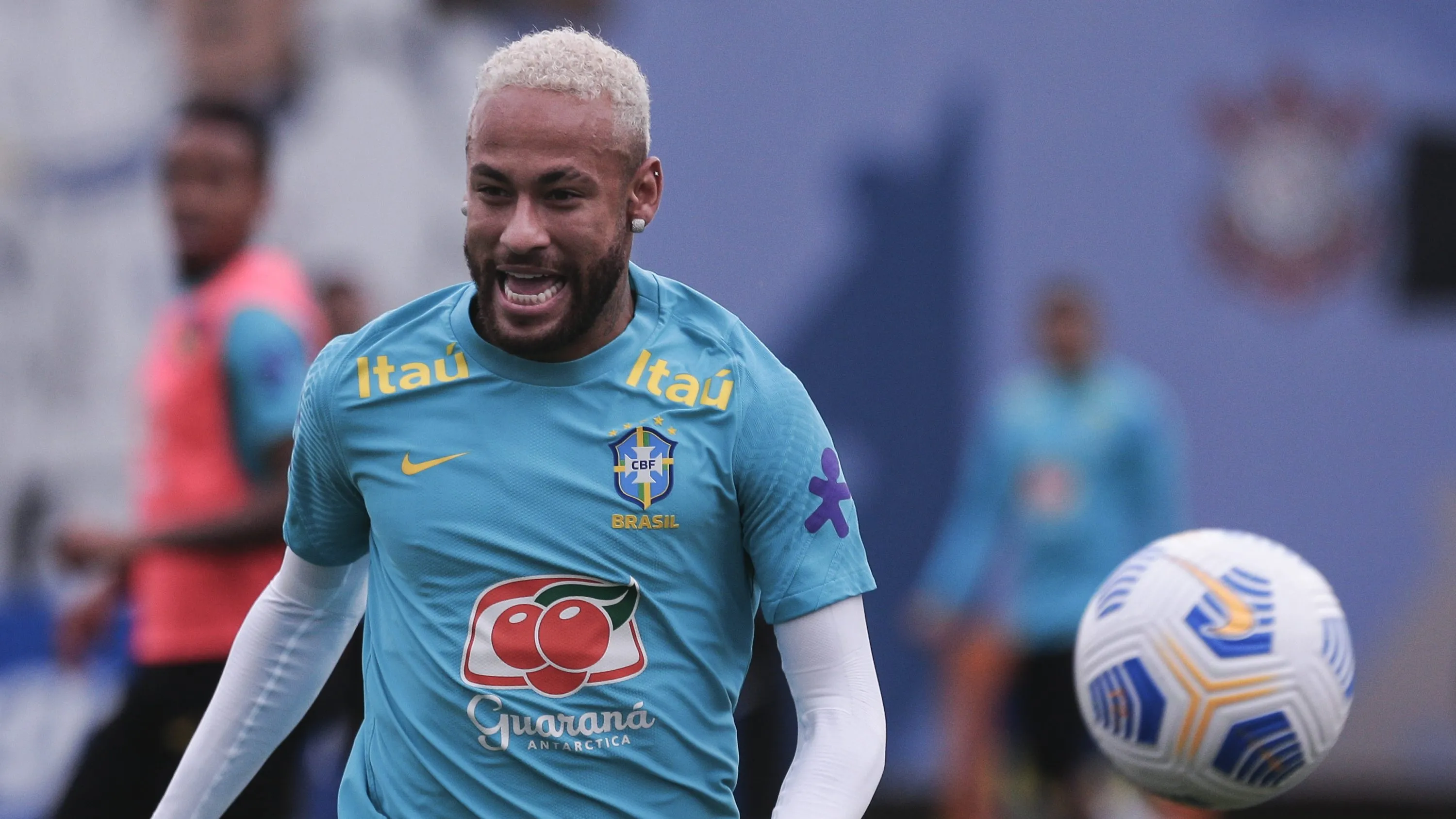 Neymar não joga há muito tempo pela Seleção Brasileira - Foto: Ettore Chiereguini/AGIF.