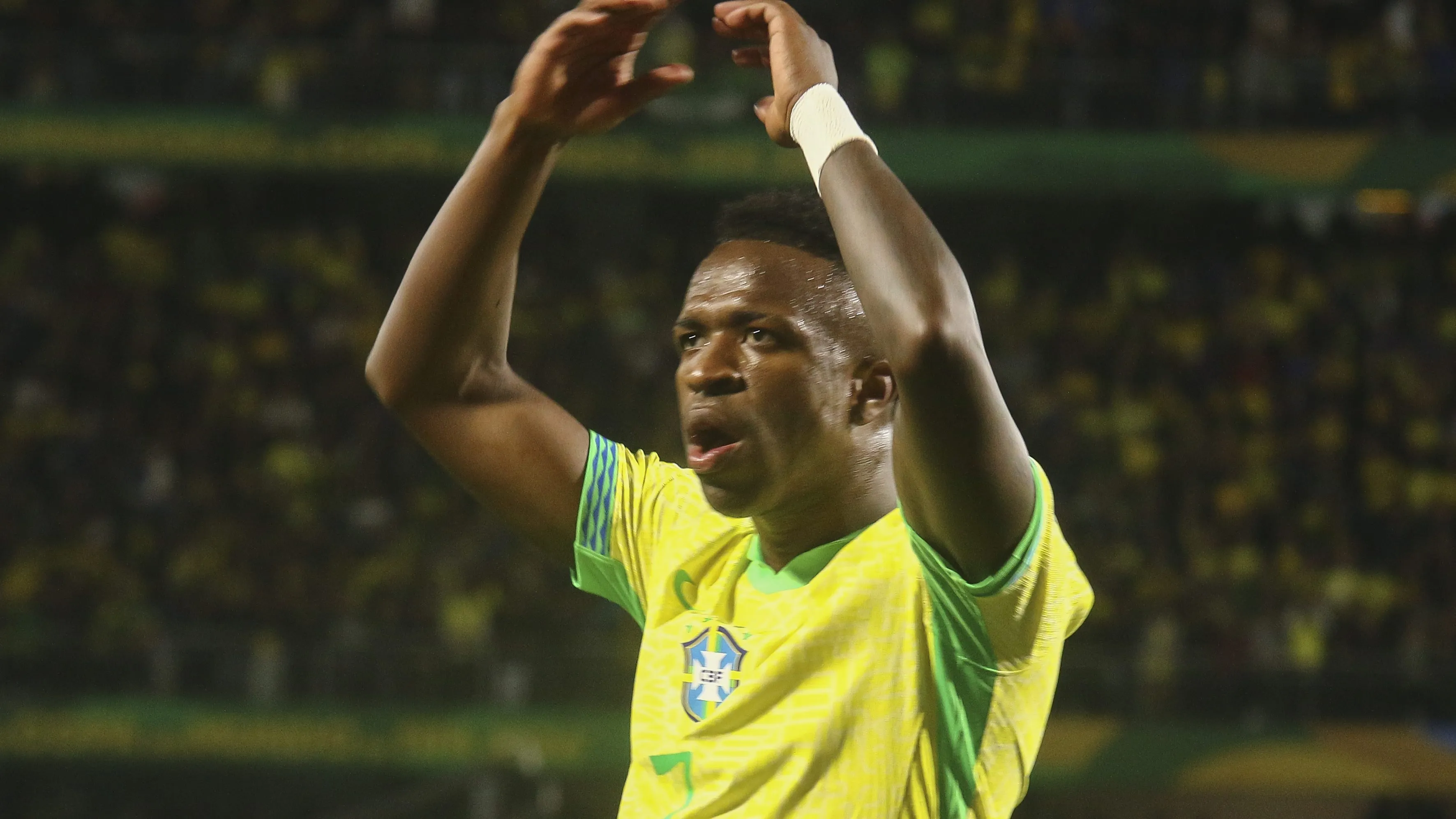 Vini é a Cria do Mengo que brilha pelo Mundo da Bola – Foto: Gabriel Machado/AGIF