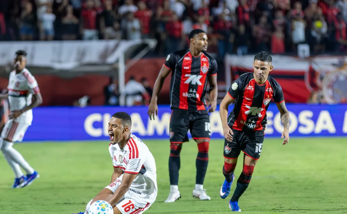Flamengo repete roteiro de 2016 e volta a cair cedo na Copa do Brasil