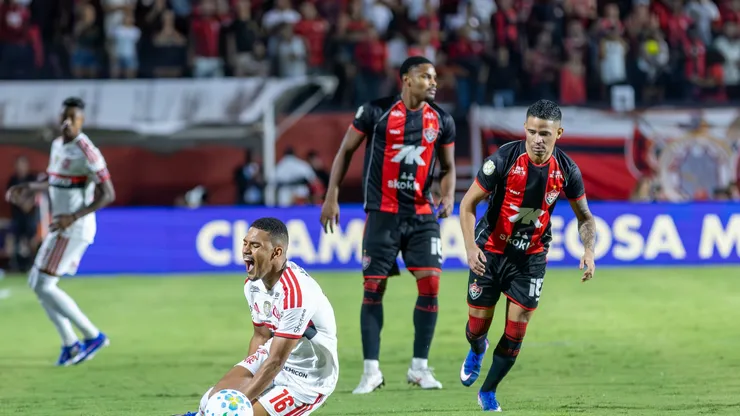Flamengo repete roteiro de 2016 e volta a cair cedo na Copa do Brasil - Foto Márcio JoséAGIF