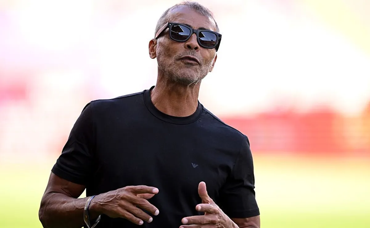 Romário dá veredito negativo sobre protagonismo na Seleção e cobra Vini Jr