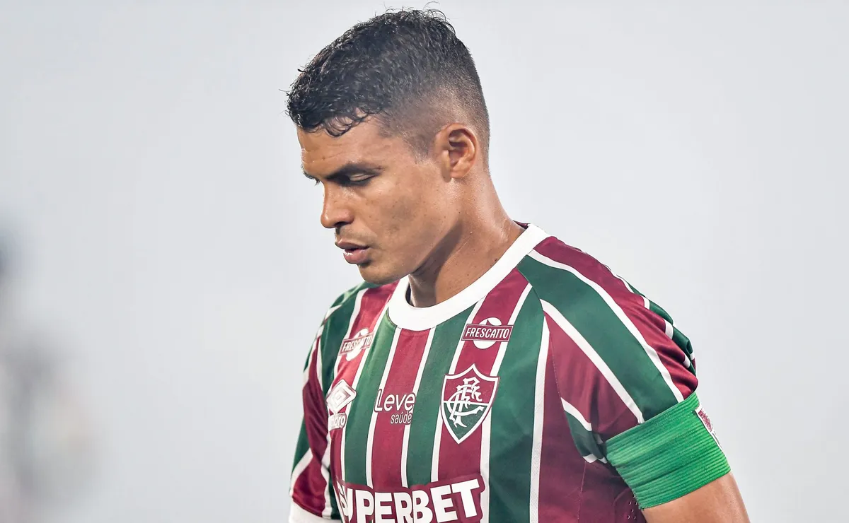 Ex-Fluminense, Thiago Silva avalia aposentadoria após ficar fora da Copa do Mundo