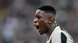 Luiz Henrique durante partida pelo Botafogo, clube que ele defendeu anteriormente.