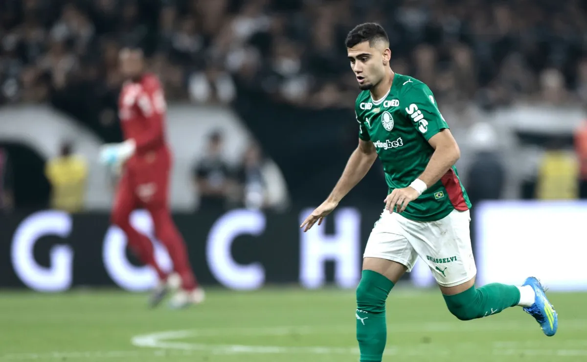 Andreas joga decisão no Palmeiras e leva disputa por vaga na Copa até o limite
