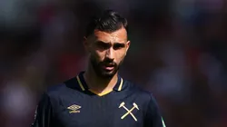 BRENTFORD, ENGLAND - MAY 02: Valentin Castellanos of West Ham United looks on during the Premier League match between Brentford Taty Castellanos, atacante do West Ham - Foto: Clive Rose/Getty Images