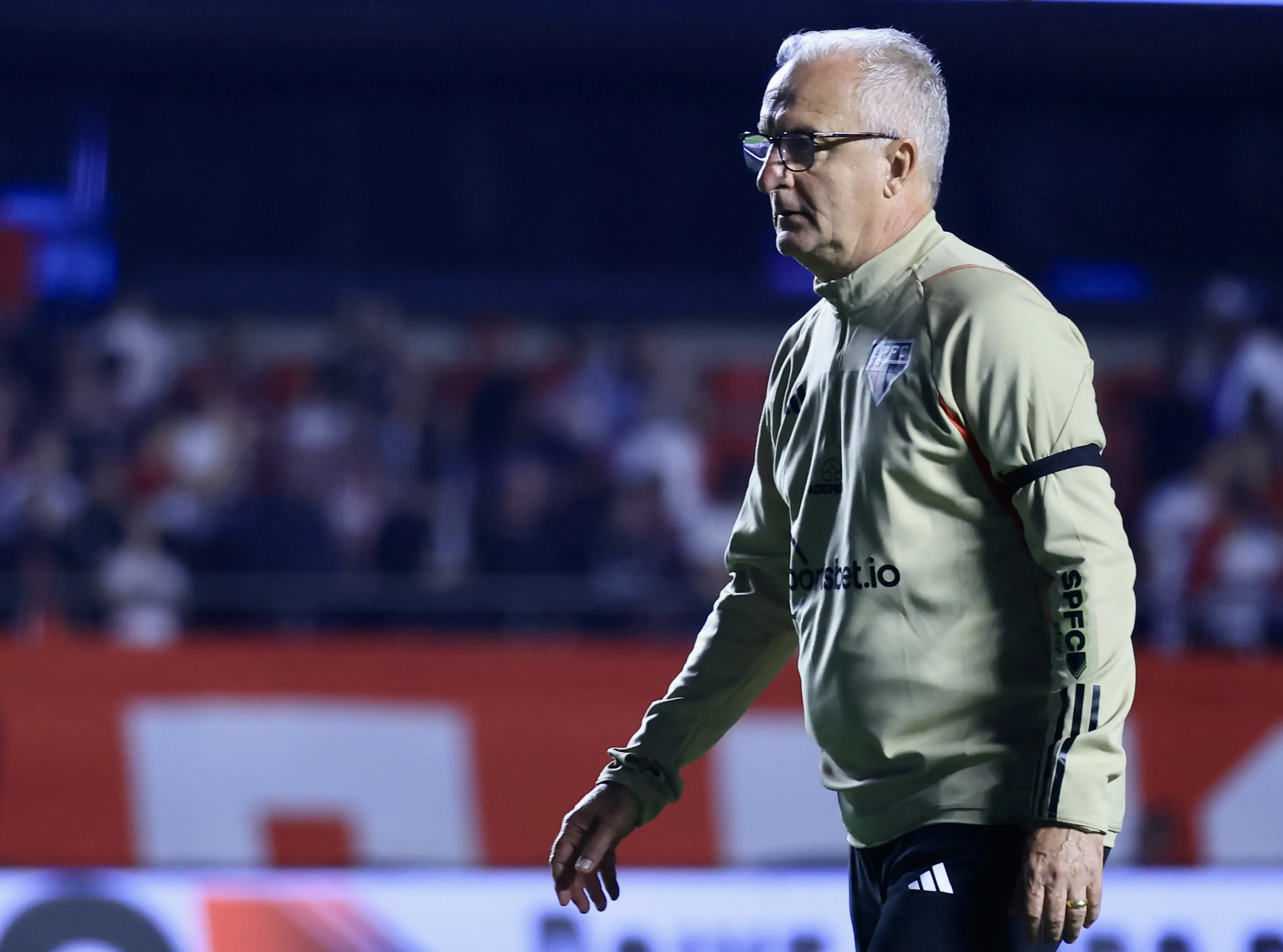 SP – SAO PAULO – 30/09/2023 – BRASILEIRO A 2023, SAO PAULO X CORINTHIANS – Dorival Jr tecnico do Sao Paulo durante partida contra o Corinthians no estadio Morumbi pelo campeonato Brasileiro A 2023. Foto: Marcello Zambrana/AGIF