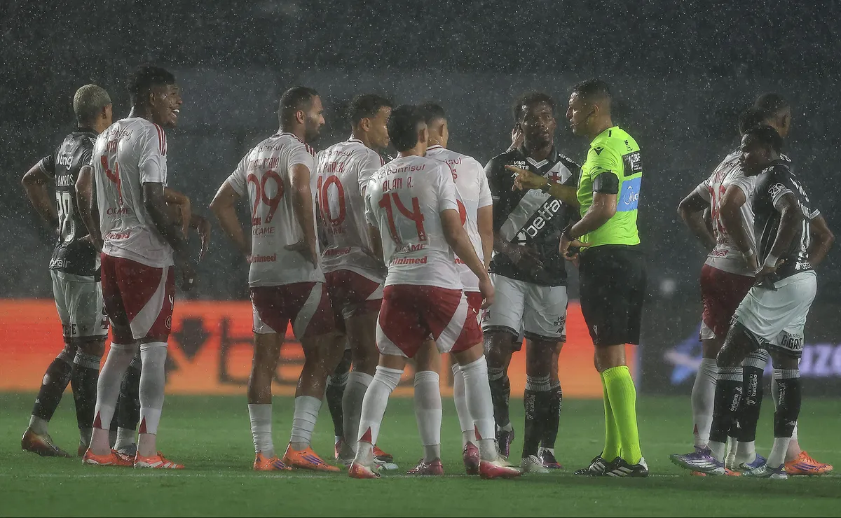 Previsão da Inteligência Artificial revela resultado exato de Internacional x Vasco pelo Brasileirão