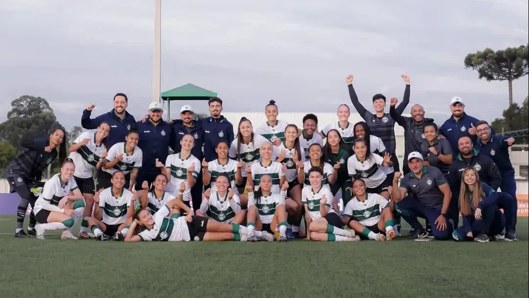 Jogadoras do Coritiba em duelo da Copa do Brasil Feminina