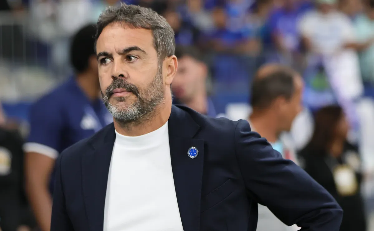 Provável escalação: Artur Jorge define últimos ajustes do Cruzeiro antes do duelo contra o Palmeiras