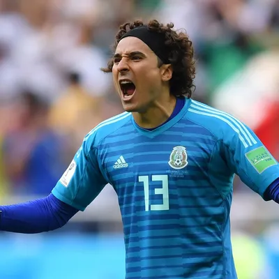 Aos 40 anos, Ochoa sonha com sexta Copa e vive fase decisiva