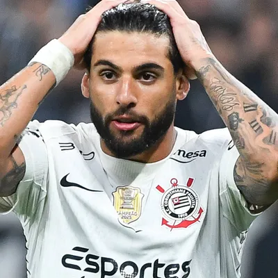 Marcelo Paz nega que existam propostas por saídas do Corinthians