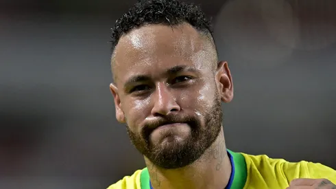 Pesquisa popular coloca Neymar como principal líder do Brasil