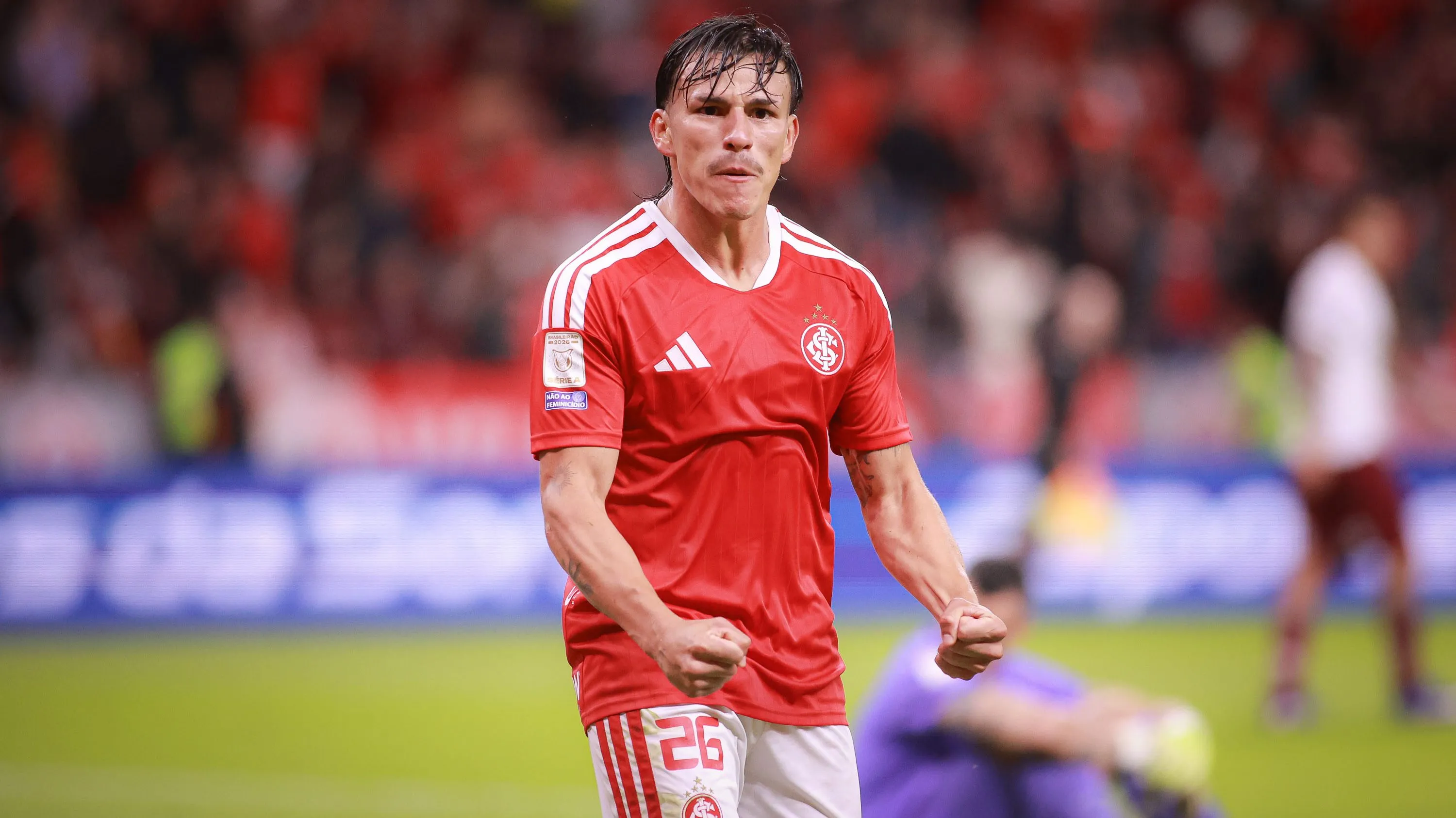 Alexandro Bernabei jogador do Internacional comemora seu gol durante partida contra o Fluminense no estadio Beira-Rio pelo campeonato Brasileiro A 2026. Foto: Maxi Franzoi/AGIF