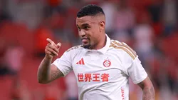 Alerrandro em campo pelo Inter. Foto: Maxi Franzoi/AGIF