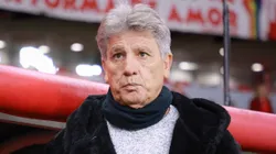 Renato Gaúcho antes da partida entre as equipes