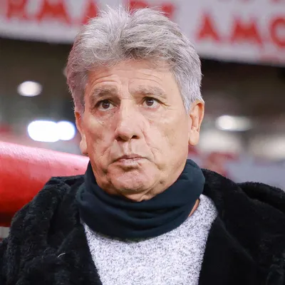 Vojvoda é comentado no Vasco caso Renato saia