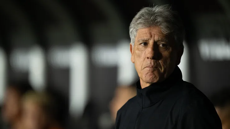 RJ - RIO DE JANEIRO - 13/05/2026 - COPA DO BRASIL 2026, VASCO X PAYSANDU - Renato Gaucho tecnico do Vasco durante partida contra o Paysandu no estadio Sao Januario pelo campeonato Copa Do Brasil 2026. Foto: Jorge Rodrigues/AGIF