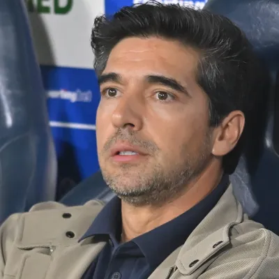 Abel Ferreira é sincero sobre condição de Paulinho no Palmeiras