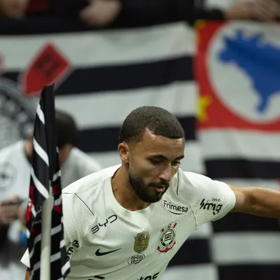 Labyad sente dores e é baixa do Corinthians contra o Botafogo