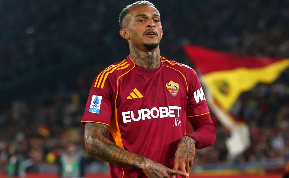 Wesley França é expulso em clássico antes de convocação da Seleção Brasileira