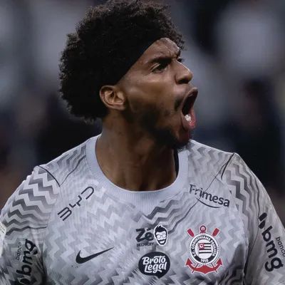 Taffarel mantém Hugo Souza na briga pela Copa do Mundo