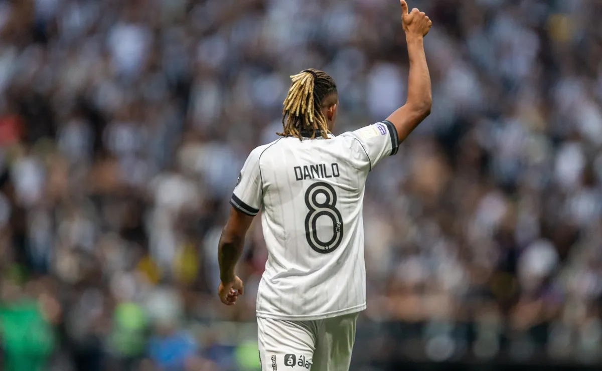 Danilo joga decisão no Botafogo para garantir vaga na Copa do Mundo