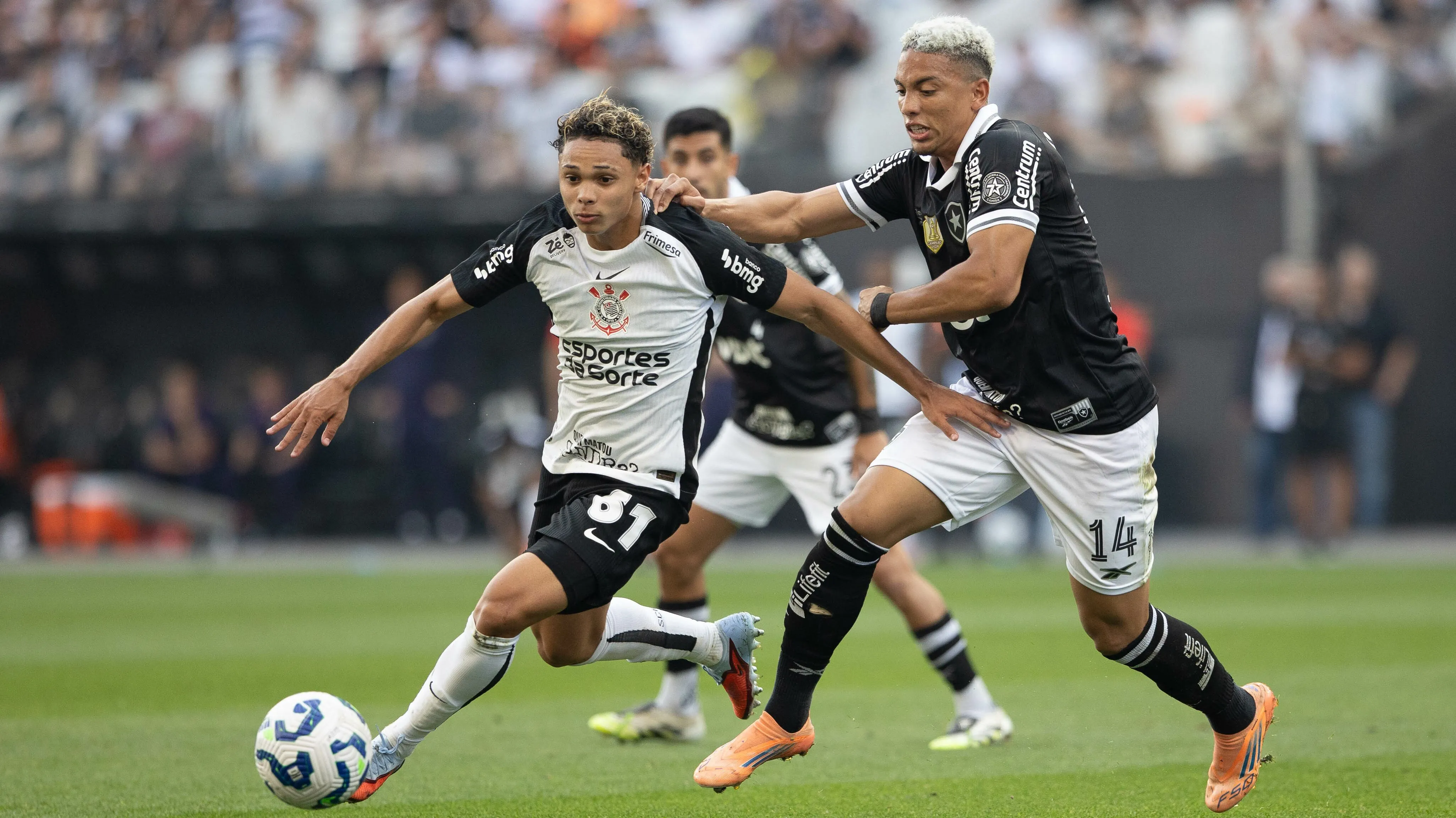 Dieguinho  jogador do Corinthians durante partida contra o Botafogo no estadio Arena Corinthians pelo campeonato Brasileiro A 2025. Foto: Joisel Amaral/AGIF
