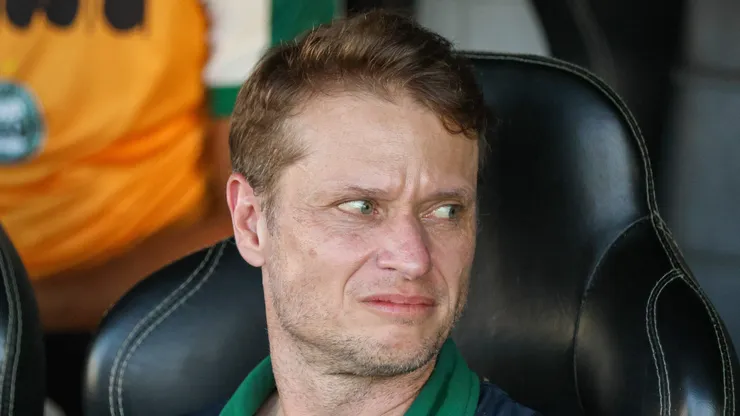 Fernando Seabra, técnico do Coritiba - Foto: Robson Mafra/AGIF