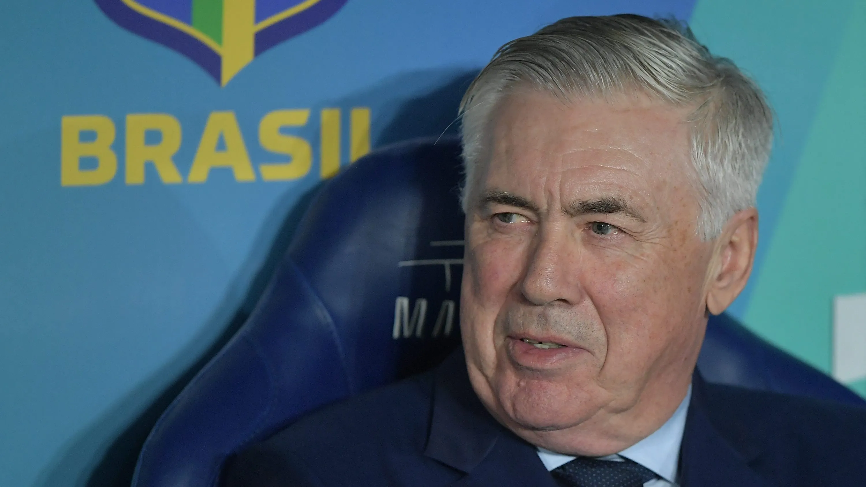 RJ - RIO DE JANEIRO - 04/09/2025 - ELIMINATORIAS COPA DO MUNDO 2026, BRASIL X CHILE - Carlo Ancelotti tecnico do Brasil durante partida contra o Chile no estadio Maracana pelo campeonato Eliminatorias Copa Do Mundo 2026. Foto: Thiago Ribeiro/AGIF