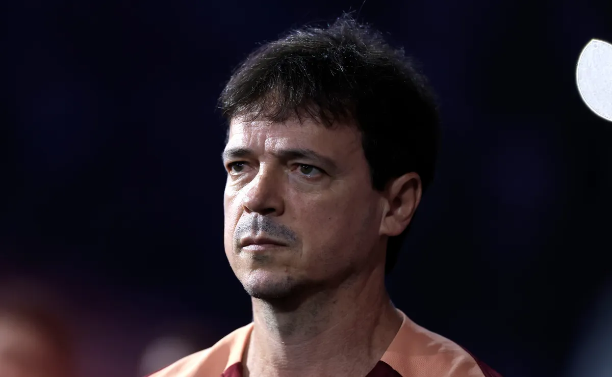 Diniz reforça meio-campo, mas Corinthians cai diante do Botafogo
