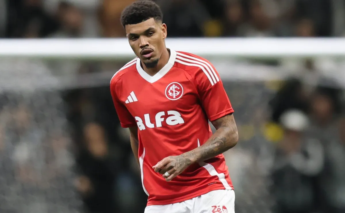 Pezzolano se rende a Juninho após goleada do Internacional sobre o Vasco: “Jogo perfeito”