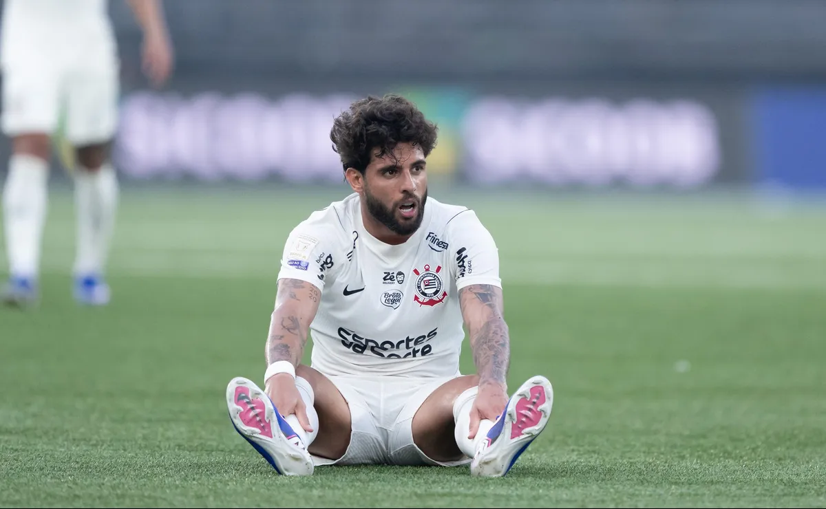 Corinthians sofre pressão do Botafogo, perde fora de casa e segue instável no Brasileirão
