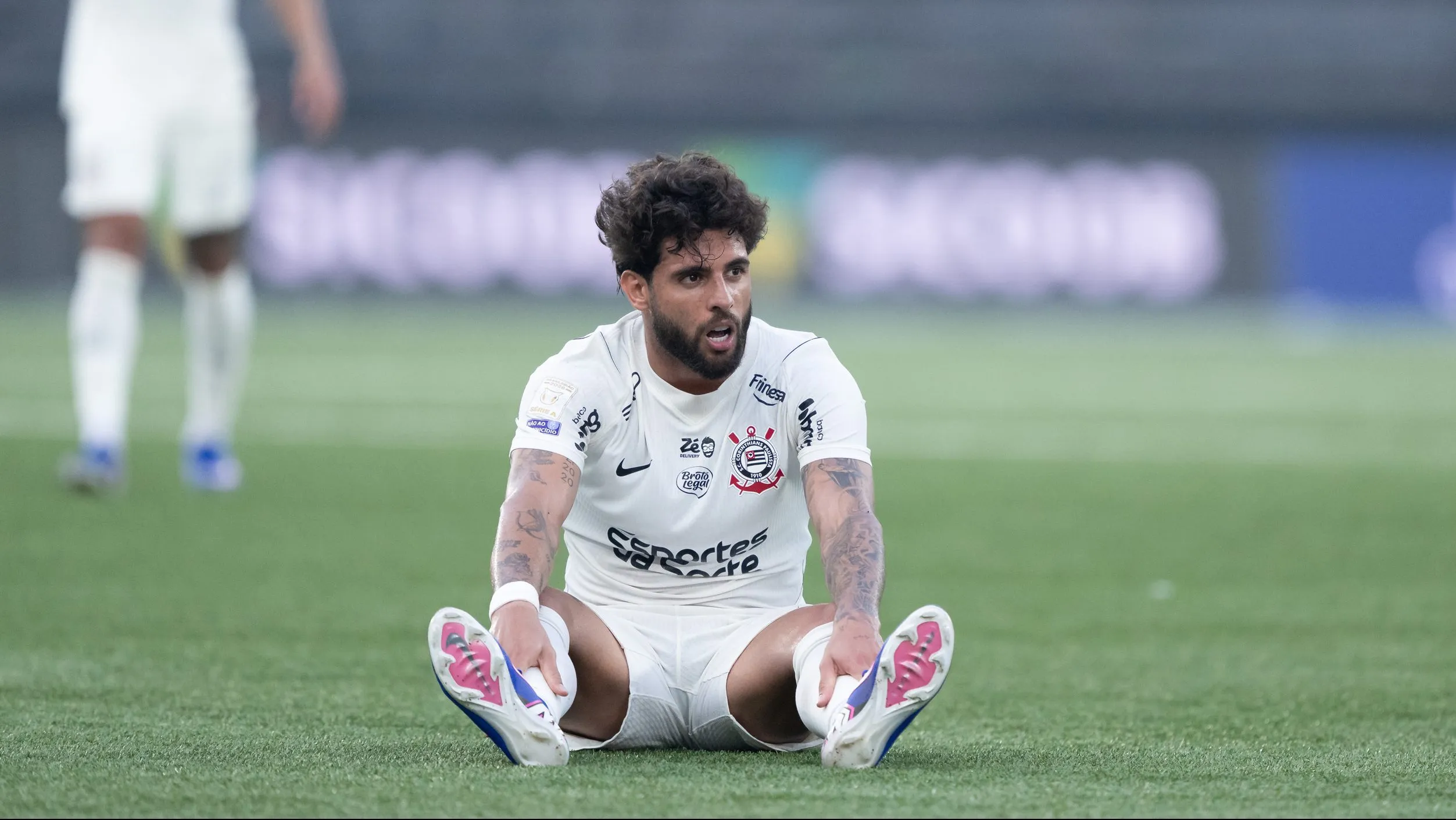 Yuri Alberto jogador do Corinthians lamenta durante partida contra o Botafogo no estadio Engenhao pelo campeonato Brasileiro A 2026. Foto: Jorge Rodrigues/AGIF