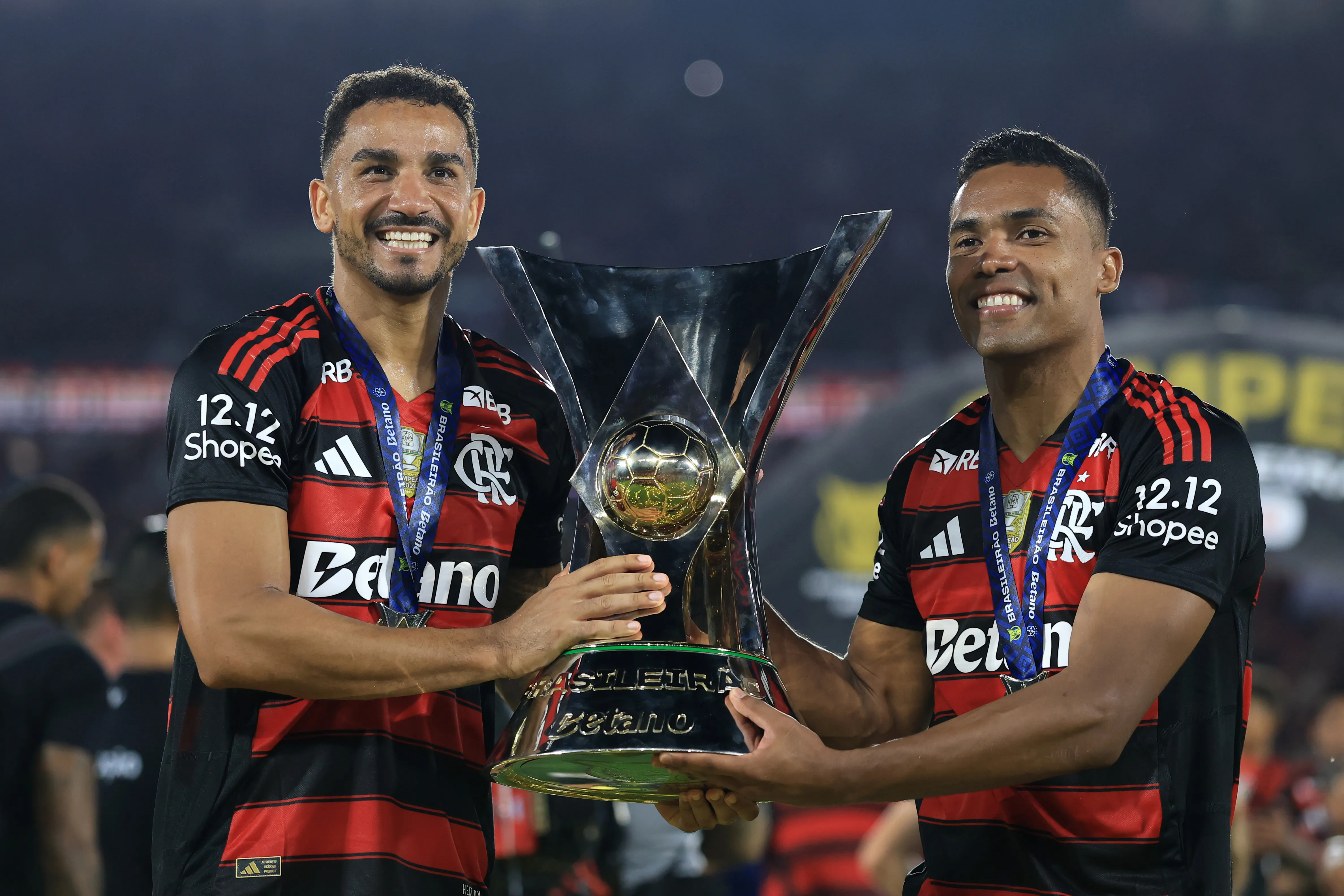 Daniloe Alex Sandro do Flamengo. (Photo by Buda Mendes/Getty Images)