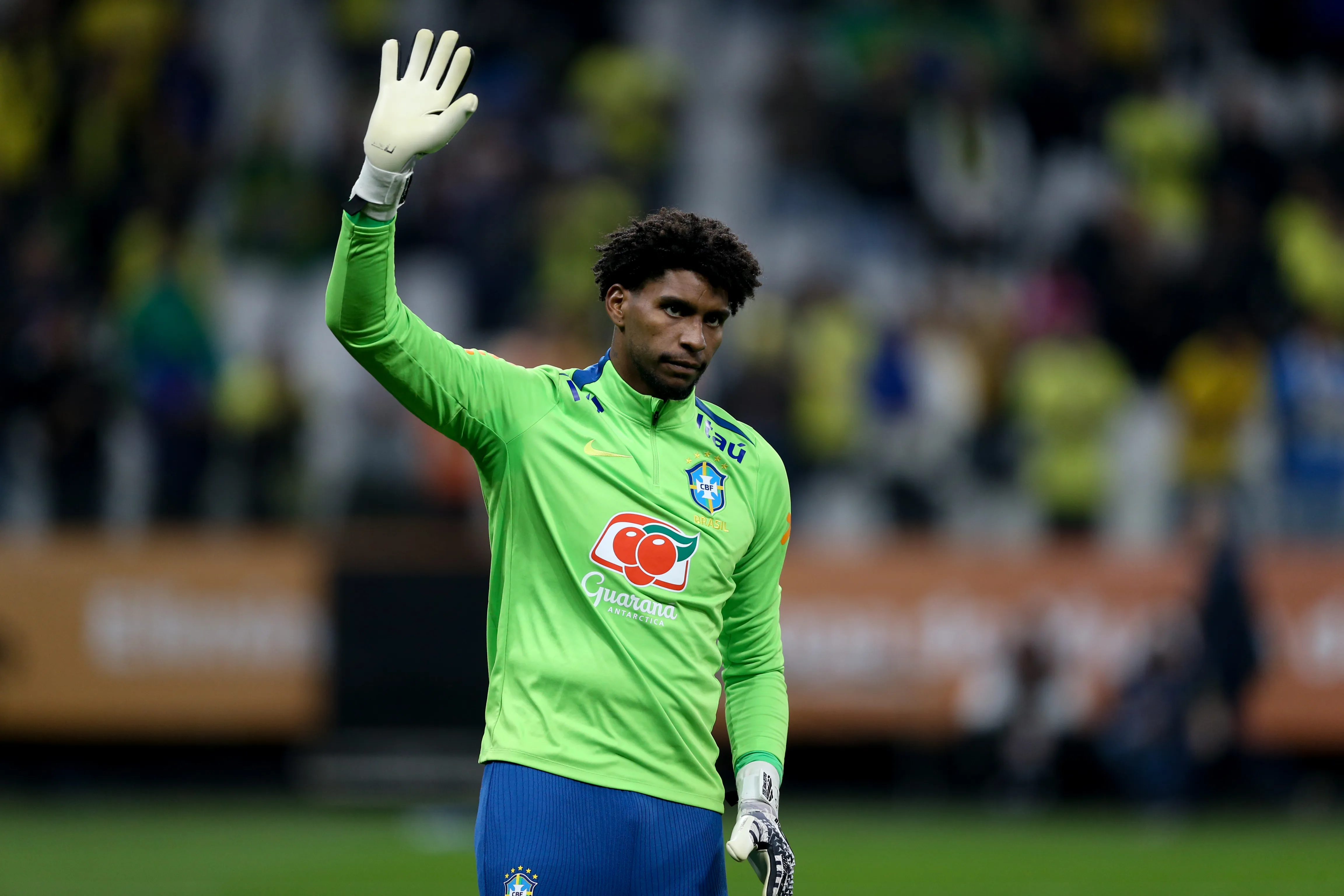 Hugo Souza goleiro da Selecao Brasileira durante a partida entre Brasil e Paraguai na Neo Quimica Arena. Foto: Marlon Costa/AGIF