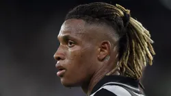 Danilo faz manobra para não jogar pelo Botafogo e anima o Palmeiras