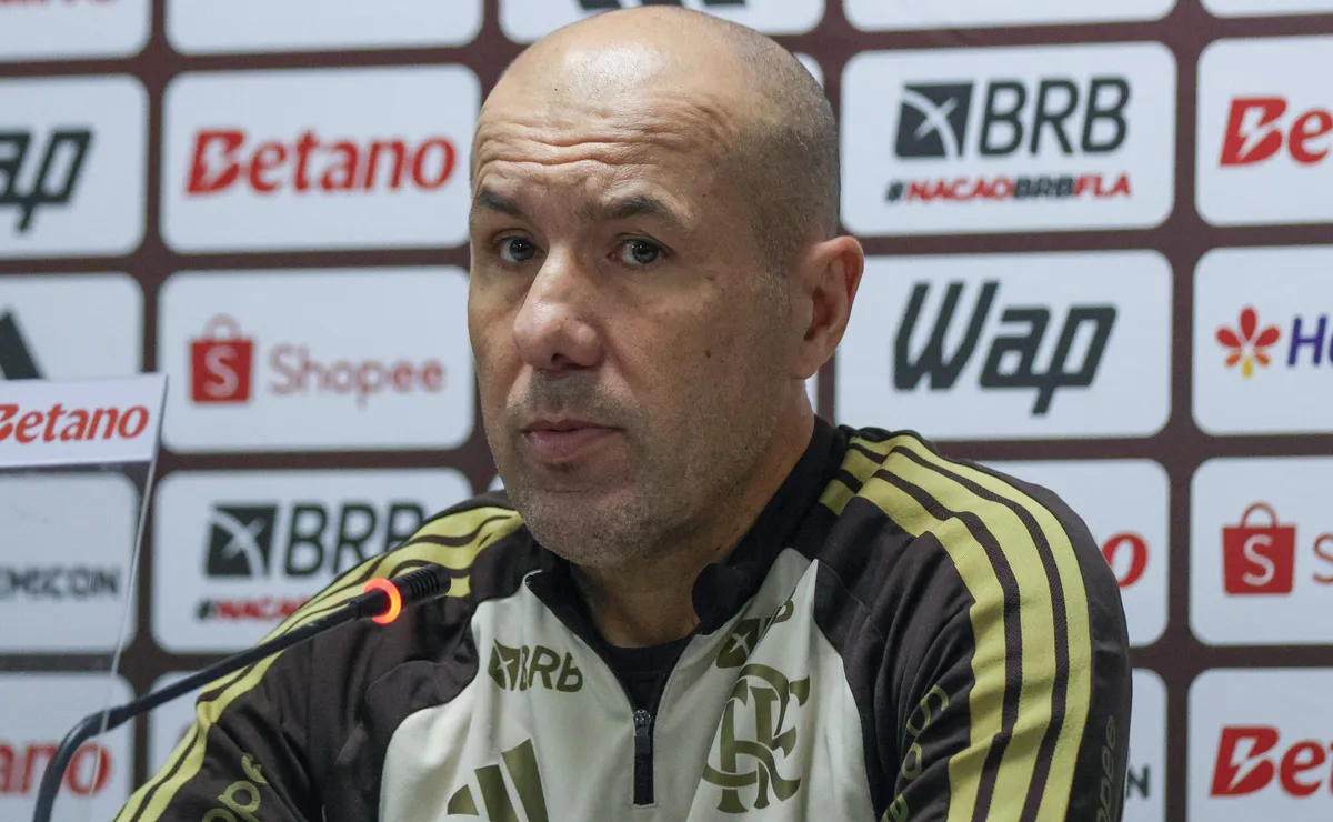 Leonardo Jardim aconselha Ancelotti a levar jogadores do Flamengo para a Copa