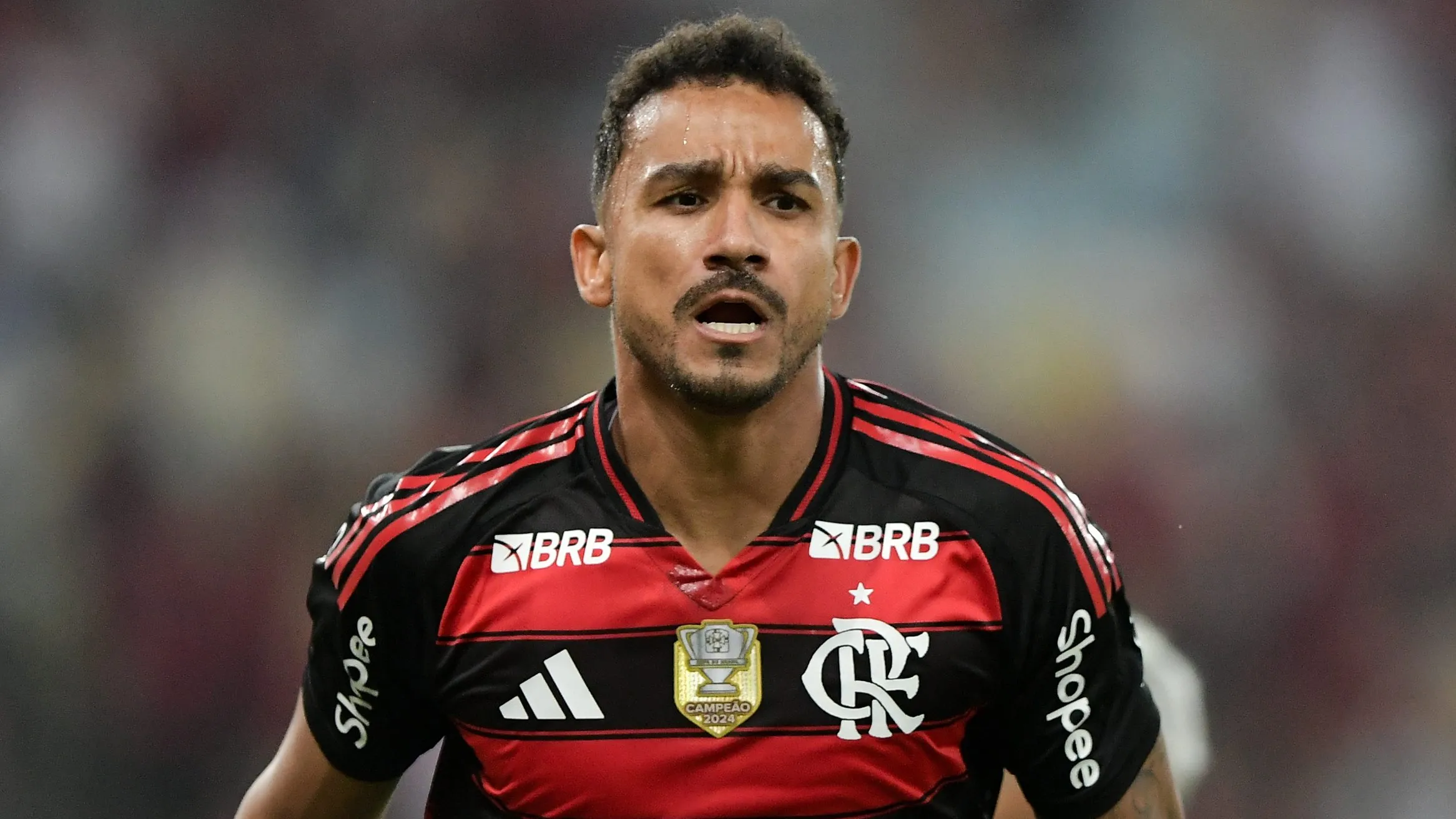 Danilo - Foto: Thiago Ribeiro/AGIF.