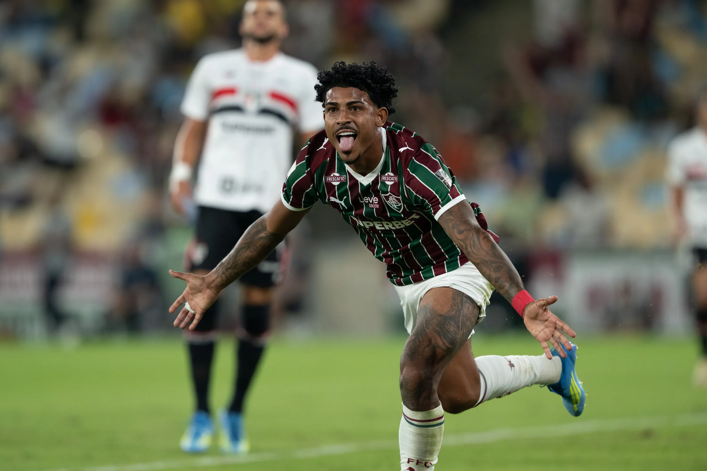 John Kennedy comemora seu gol contra o São Paulo. Foto: Jorge Rodrigues/AGIF