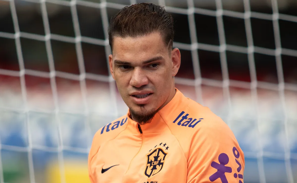Imprensa turca revela que Ederson quer deixar o Fenerbahçe às vésperas da Copa do Mundo