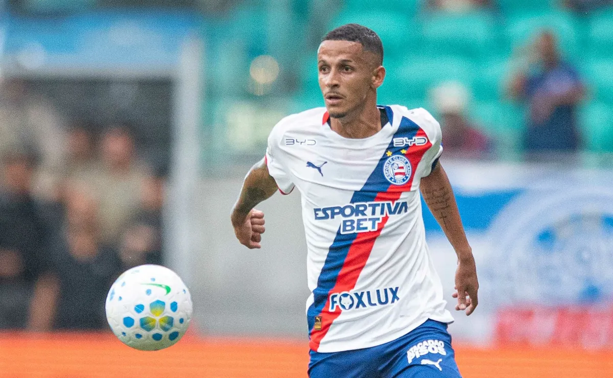 Luciano Juba é colocado acima de Alex Sandro e Douglas Santos na Seleção Brasileira
