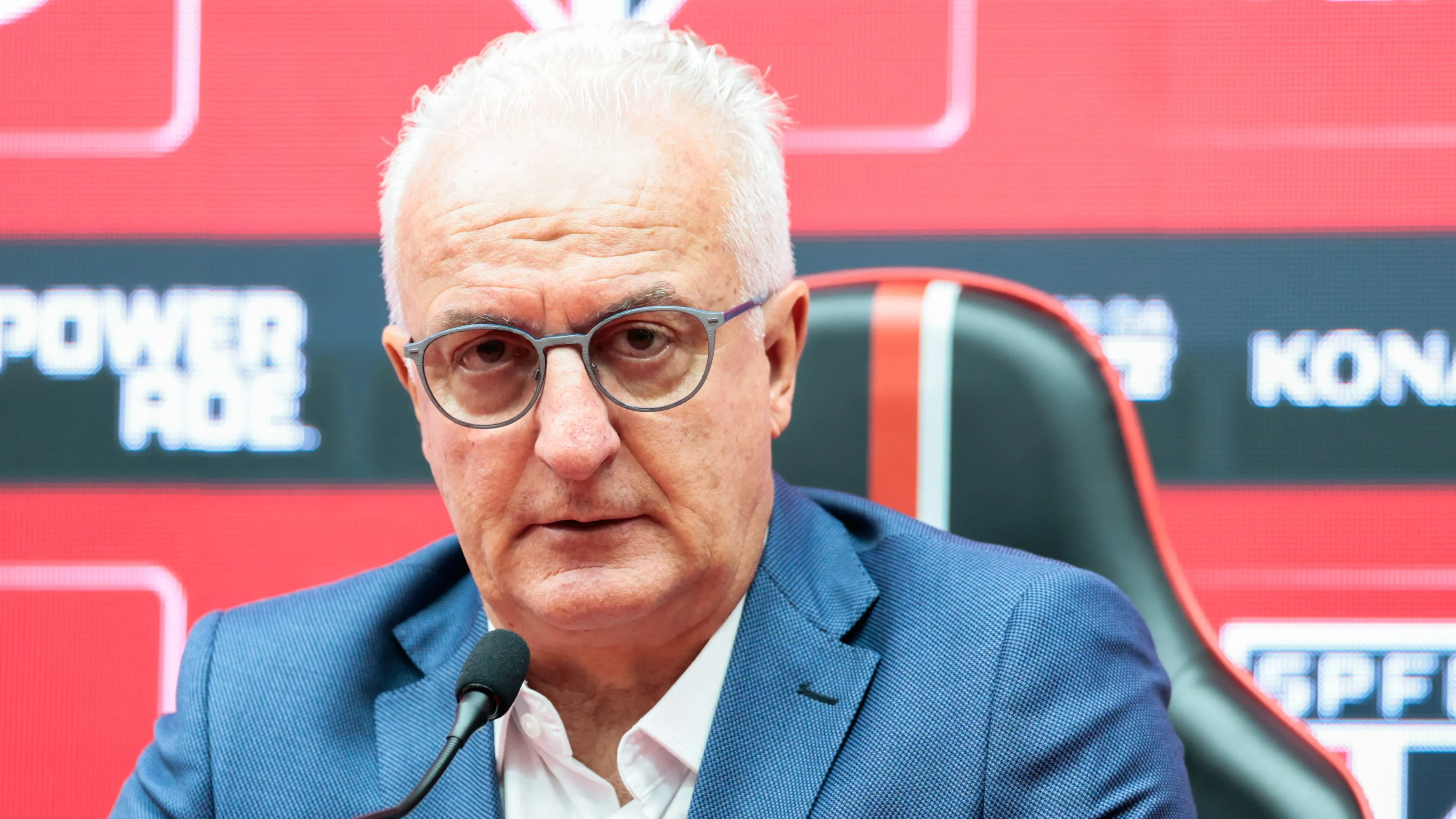 Dorival Jr. durante sua apresentacao oficial como tecnico em coletiva de imprensa realizada no CT Barra Funda.  Foto: Marcello Zambrana/AGIF