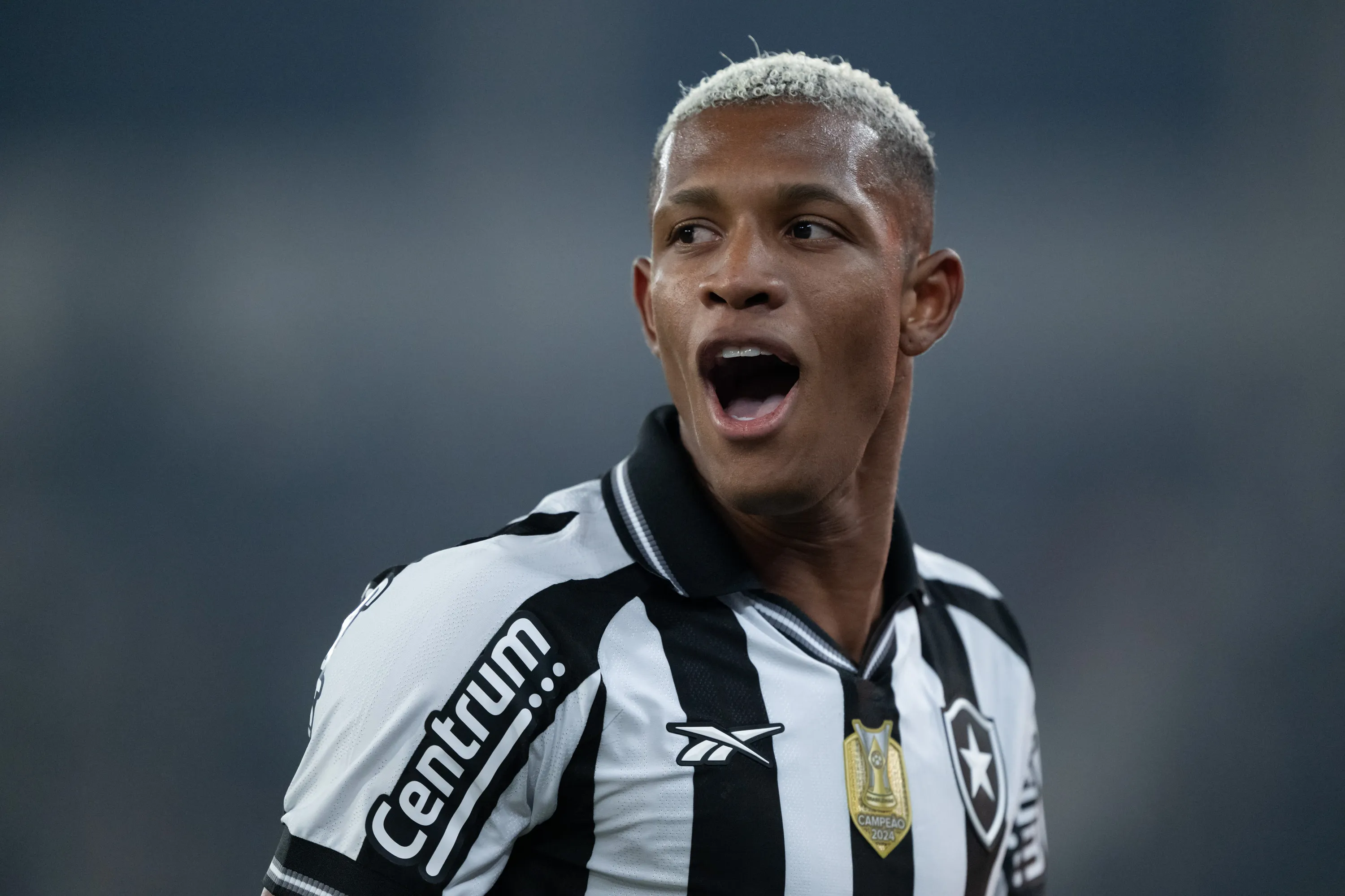 Danilo pode deixar o Botafogo. Foto: Jorge Rodrigues/AGIF