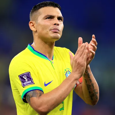 Fora da Copa, Thiago Silva gera debate após convocação