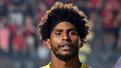 Hugo Souza durante jogo do Corinthians.