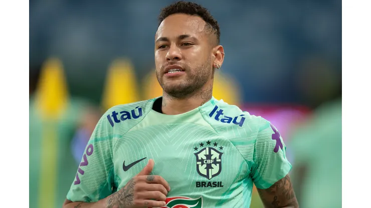 MT - CUIABA - 11/10/2023 - SELECAO BRASILEIRA, TREINO - Neymar jogador da Selecao Brasileira durante treino no estadio Arena Pantanal. Foto: Gil Gomes/AGIF