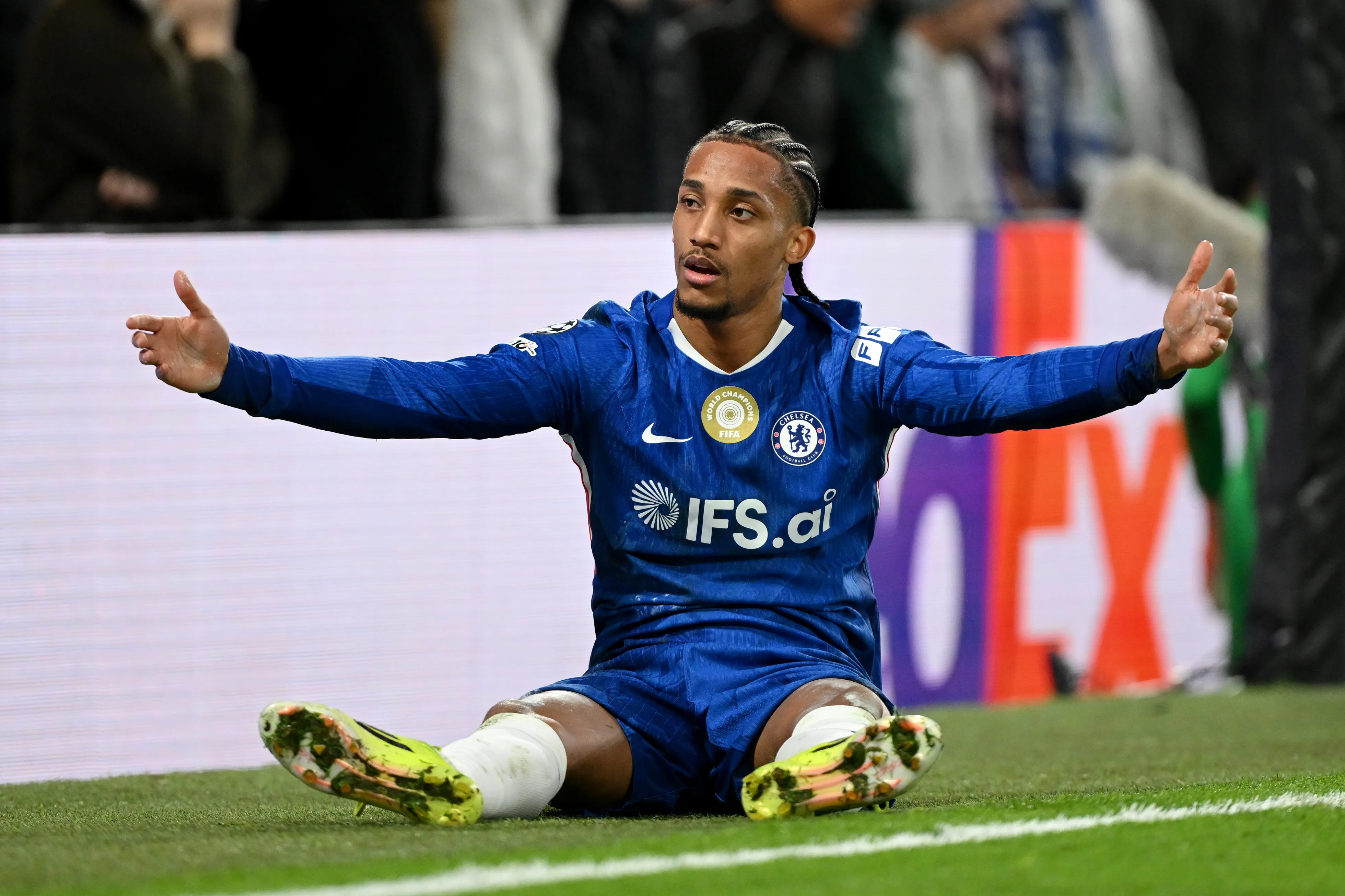 João Pedro vem sendo destaque no Chelsea. Foto: Mike Hewitt/Getty Images.