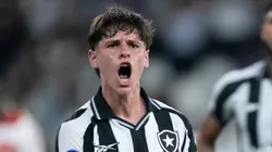- Montoro jogador do Botafogo comemora seu gol durante partida contra o Independiente Petrolero
